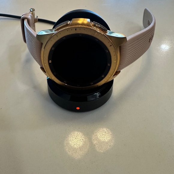 SAMSUNG Galaxy Watch (8E95) Rose Gold - Picture 4 of 4